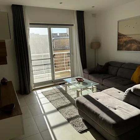 Modern At Court Twenty Five Sliema