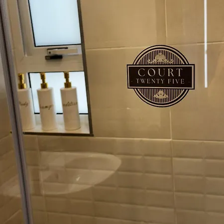 Modern At Court Twenty Five Apartment
