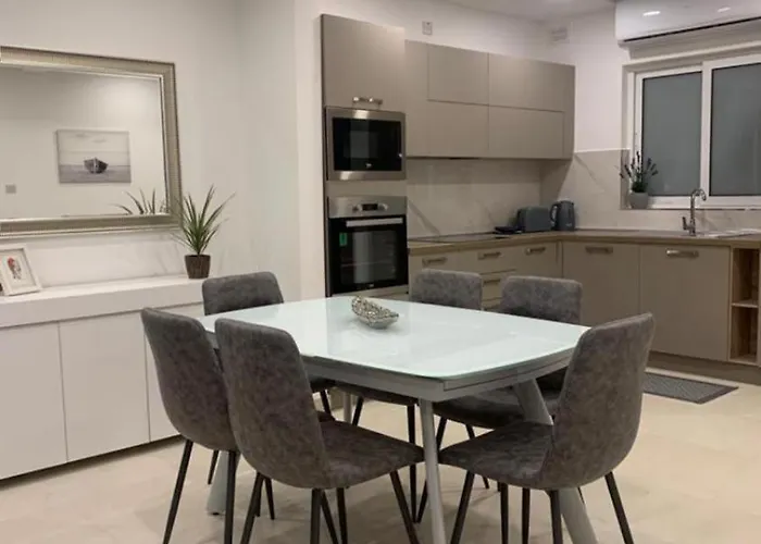 Modern At Court Twenty Five Appartement *