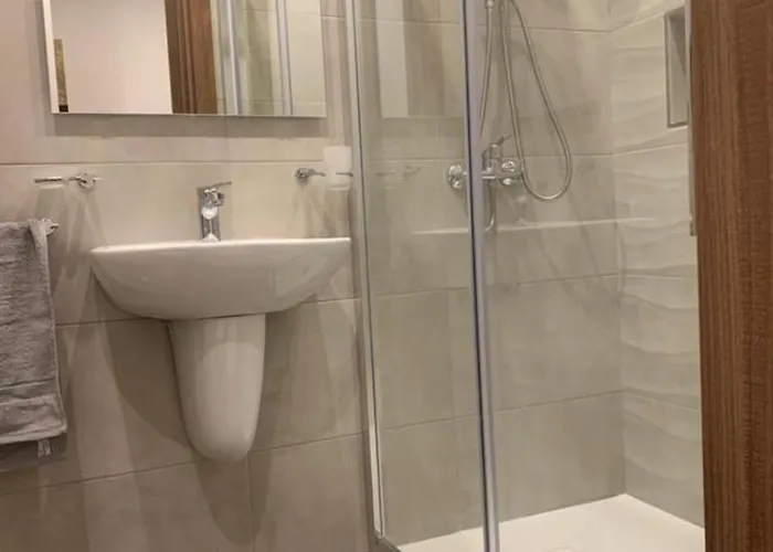 Modern At Court Twenty Five Appartement *