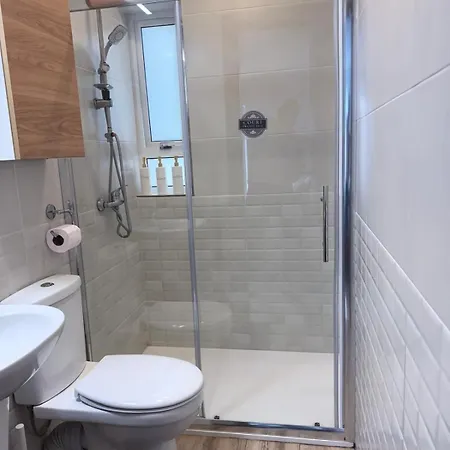 Modern At Court Twenty Five * Sliema